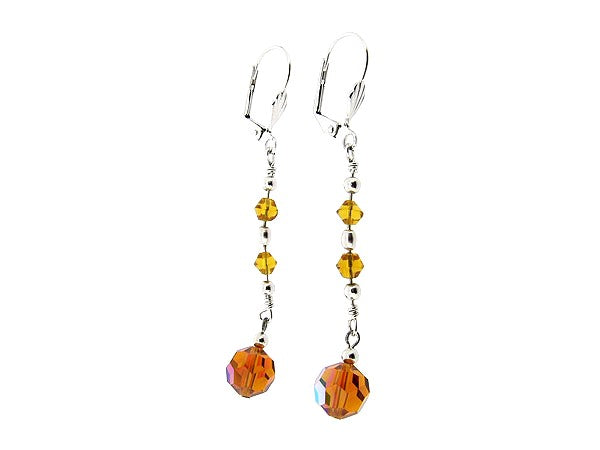 Lange oorhanger met topaas kristallen