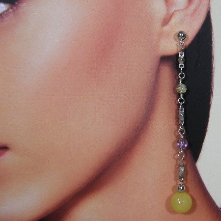 Lange oorhanger met gele jade edelstenen en kristallen